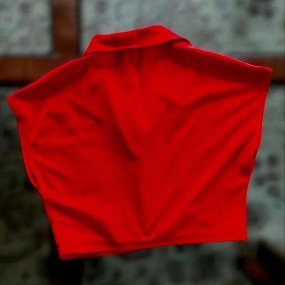 Wide Lapel Open Crop Top - Picture 2 of 5